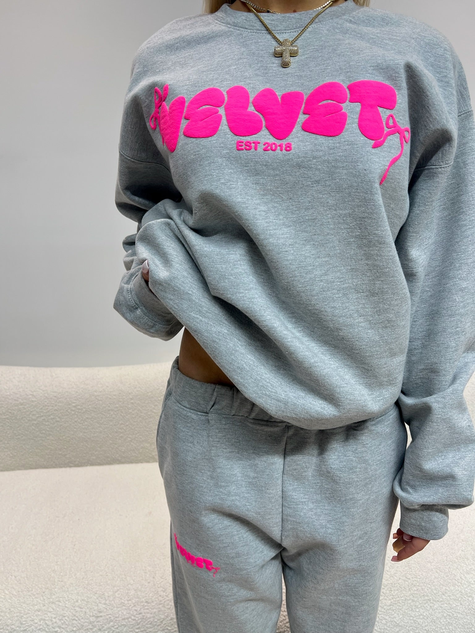 Velvet Puff Ribbon Sweatpants