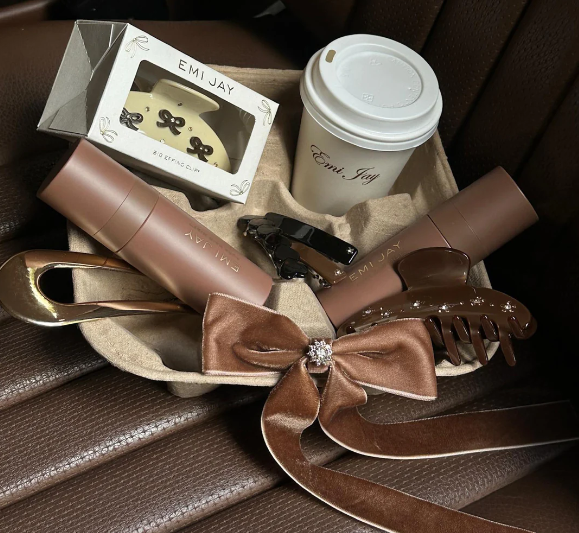 Emi Jay "Big Effing Clip" in S'more Love