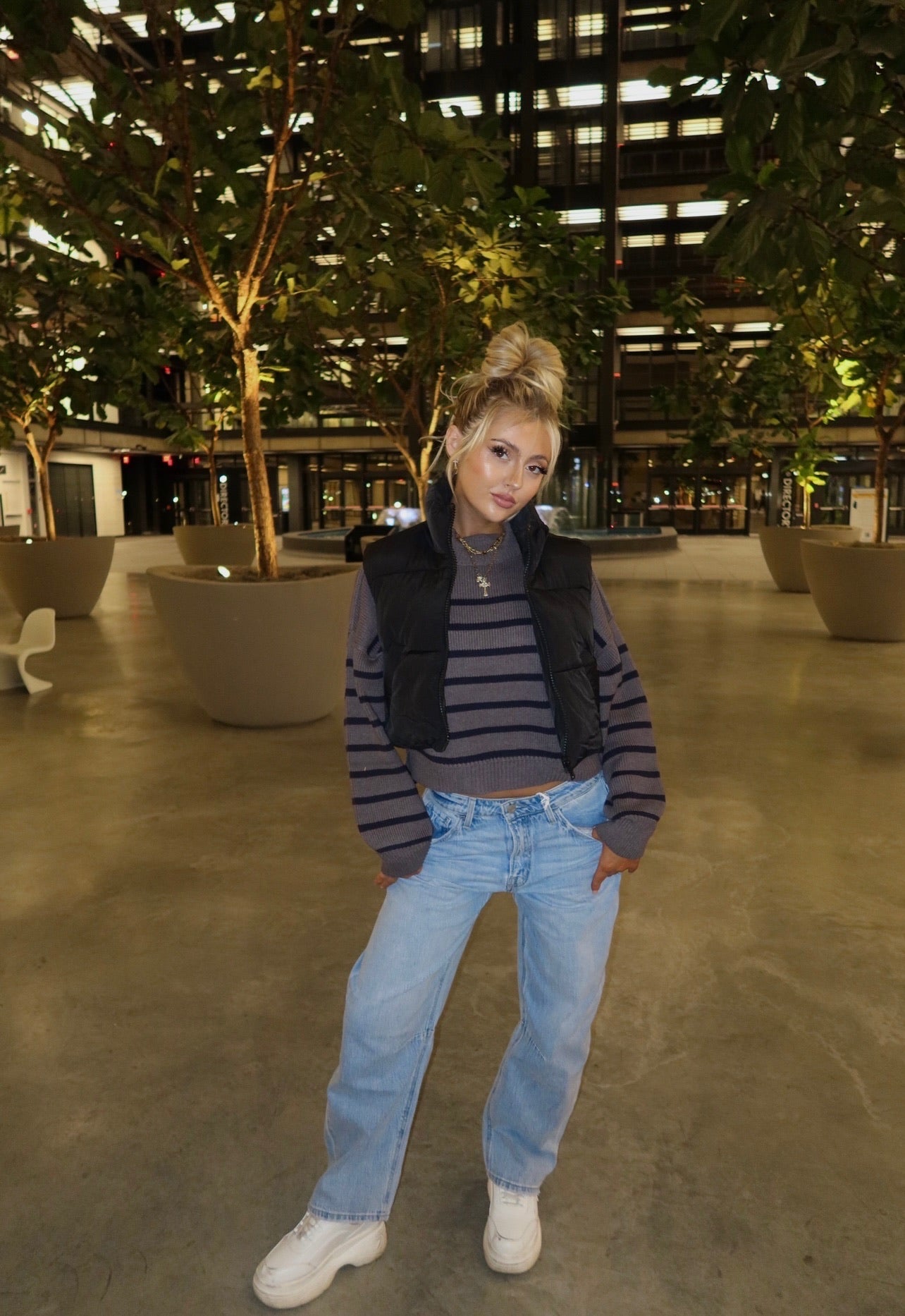 Black Zip-Up Puffer Vest